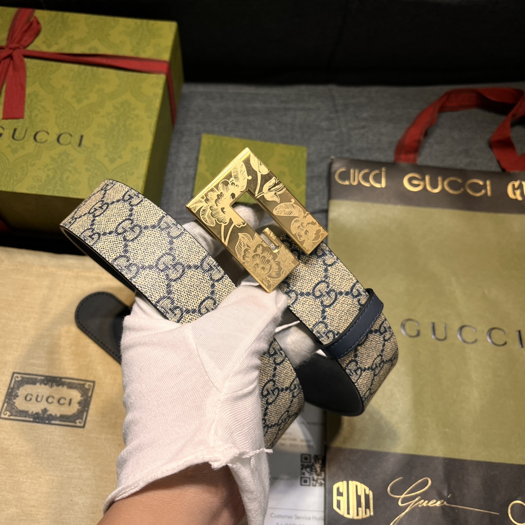  古奇，宽4.0cm，方形G搭扣是这款皮革男士腰带的亮点元素。这款配件借鉴品牌的典藏设计，以超大造型呈现