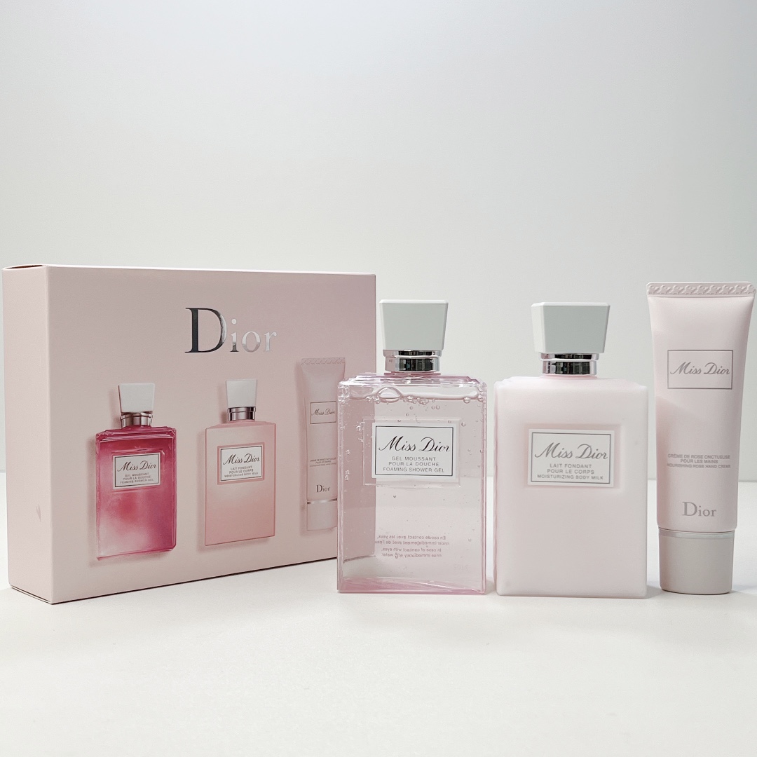 Dior Miss Dior Blooming Bouquet Fragrance Set - Bath, Body & Hand Care 4 i1673449449 8905 2
