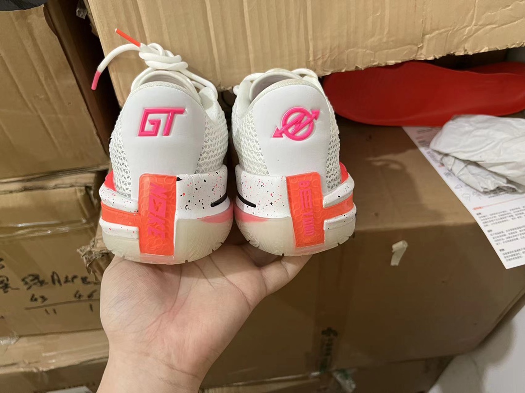 Nike Gt水蜜桃 ? ?