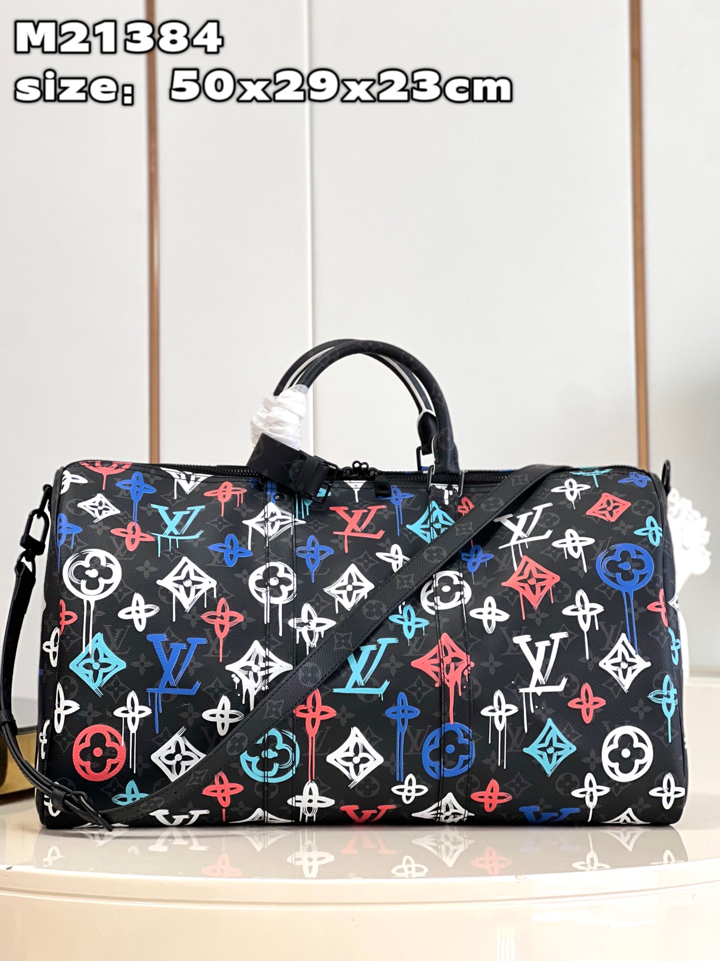 Louis Vuitton LV Keepall Fashion
 Travel Bags Doodle Monogram Canvas M21384