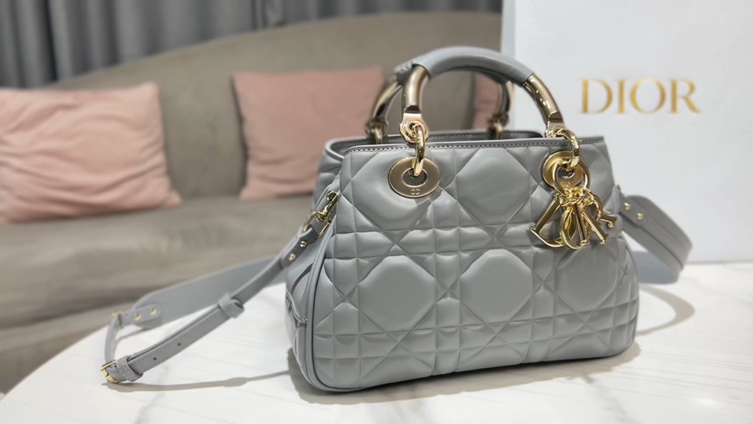 Dior Lady Handbags Crossbody & Shoulder Bags UK 7 Star Replica
 Grey Gold Hardware Cowhide