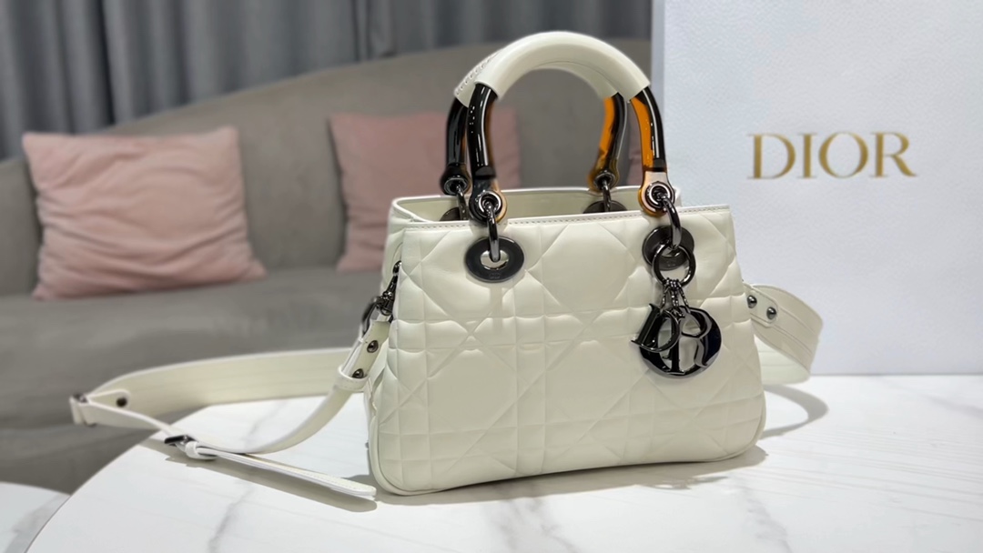 Dior Lady Handbags Crossbody & Shoulder Bags White Cowhide