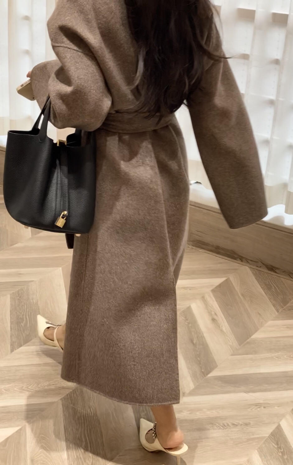 Louis Vuitton Haute Couture Haute Couture Ready-to-Wear Clothing Dress 9