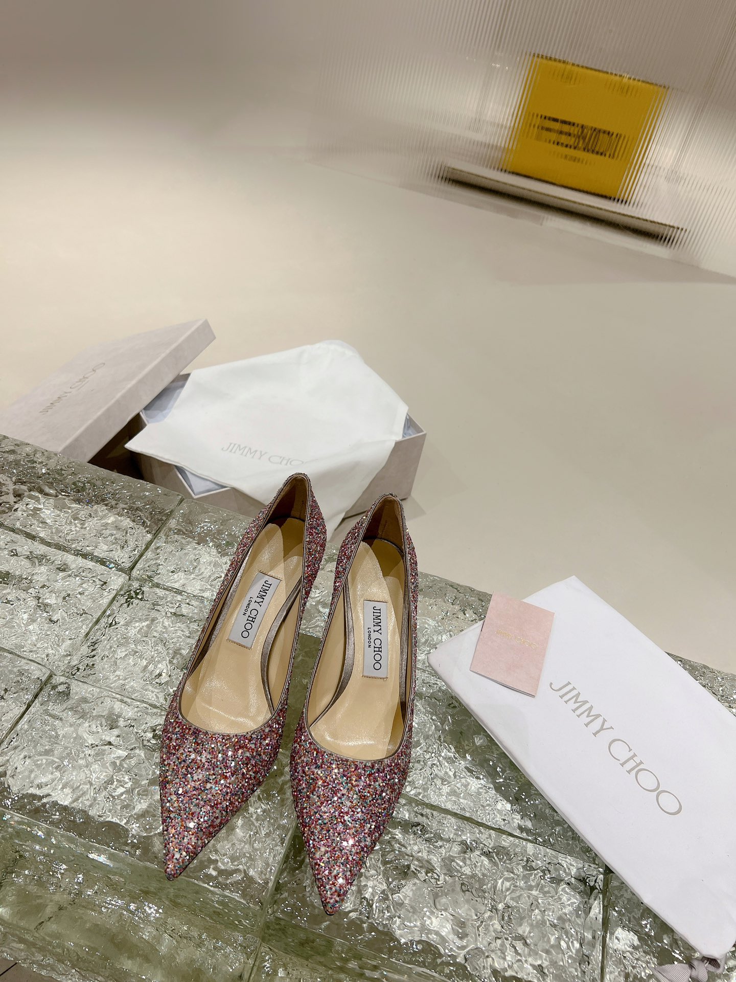 JIMMY CHOO ハイヒール ポインテッドトゥパンプス 高温ホットフィックスラインストーン+輸入シープスキン フルグレインクリスタルシープレザー 1.0/6.5/8.5cm