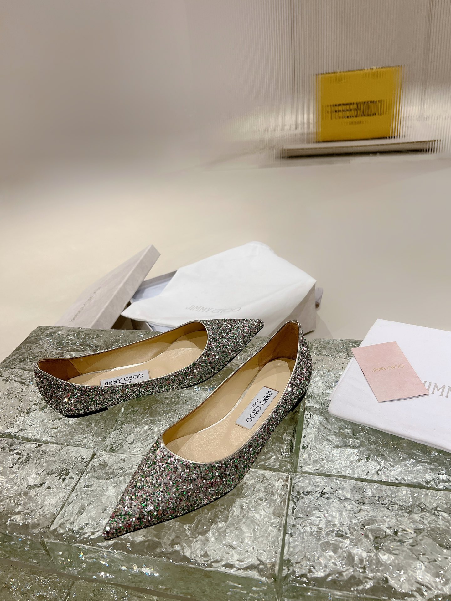 JIMMY CHOO ハイヒール ポインテッドトゥパンプス 高温ホットフィックスラインストーン+輸入ラムホエール フルグレインクリスタルラムレザー 1.0/6.5/8.5cm
