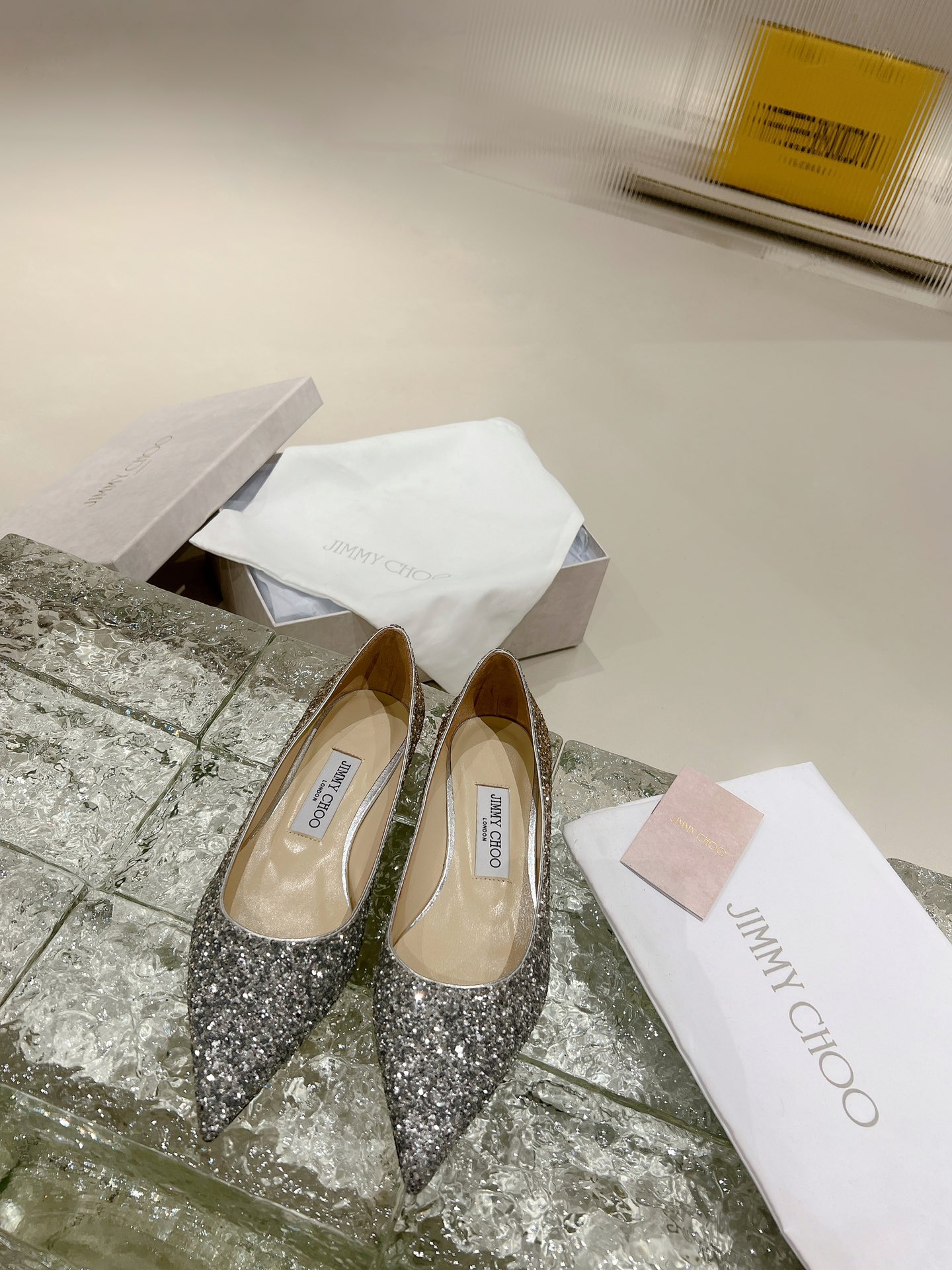 NO:649957,Gradient silver gold flat bottom., high heels, high heels19860909渐变银金 平底.,高跟鞋,high heels,Women's Shoes
