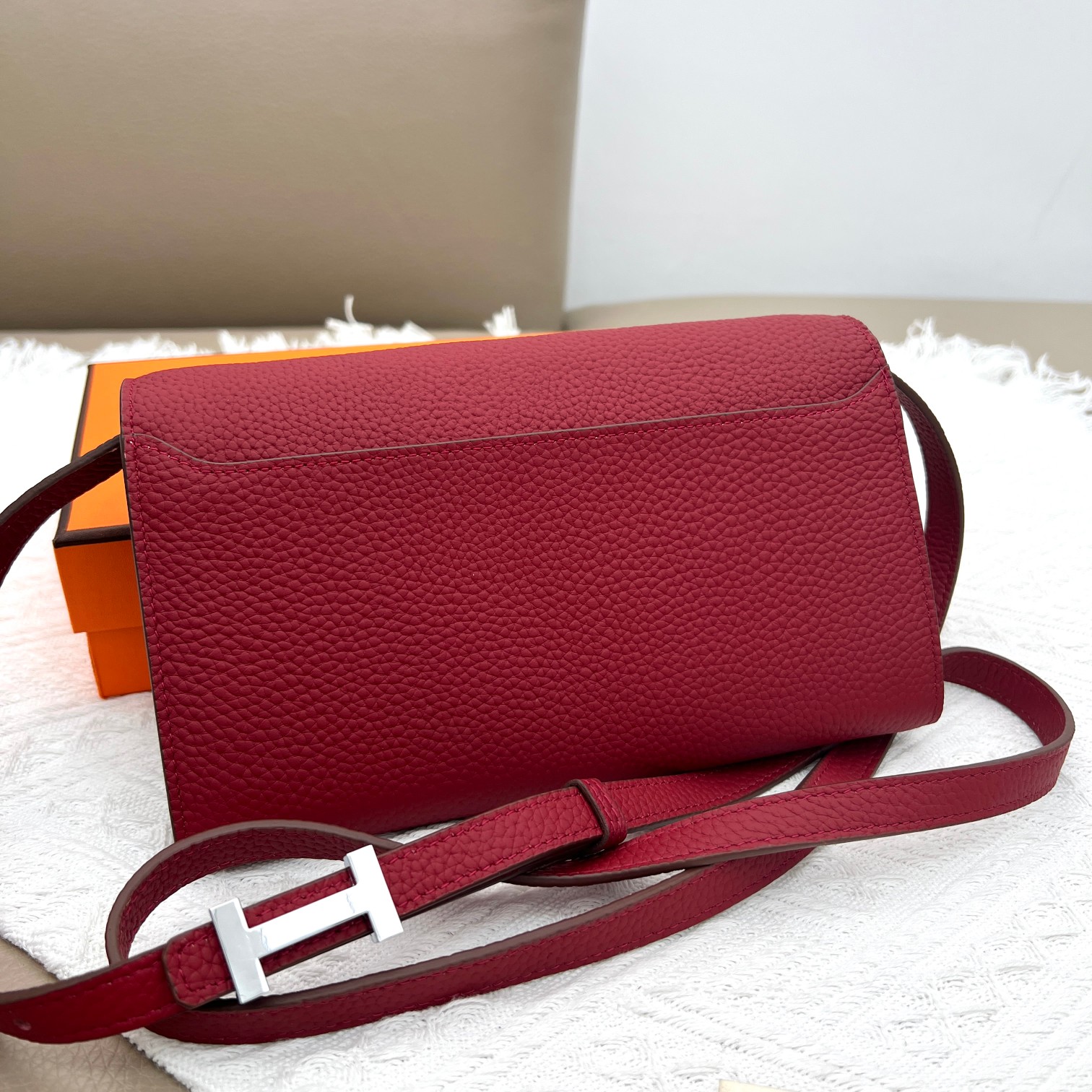 Hermès Constance Style Wallet Crossbody Bag with Silver Hardware 5 a1675001273533 1774