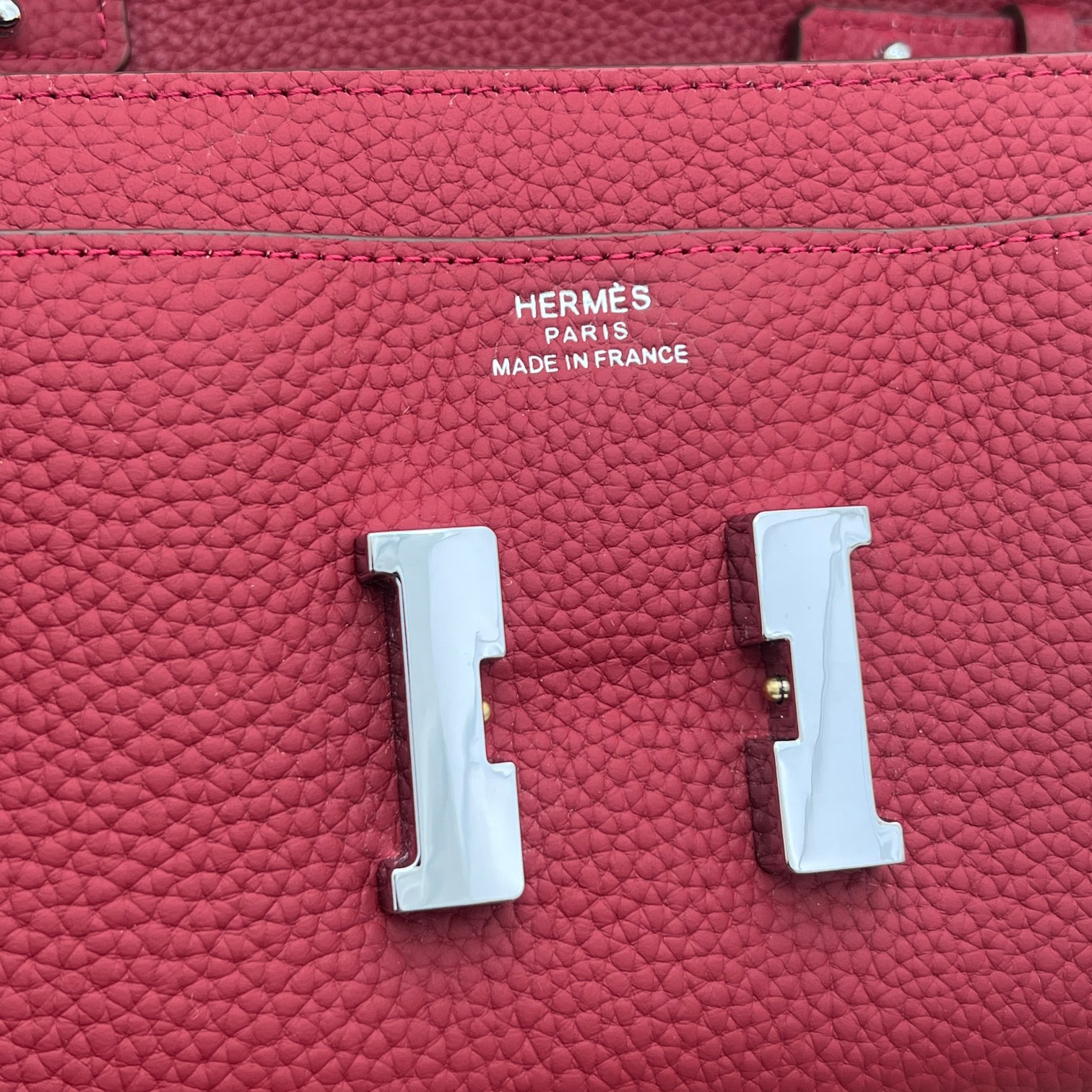 Hermès Constance Style Wallet Crossbody Bag with Silver Hardware 8 a1675001276885 5285