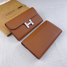 爱马仕Hermes Constance 钱包手拿包 。 型号:539荔枝纹 size:22*11cm 采用togo小牛皮 爱马仕Hermes Constance 钱包手拿包 。 型号:539荔枝纹 size:22*11cm 采用togo小牛皮