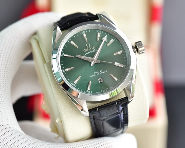 400 今夏最火色彩缤纷 OMEGA-欧米茄 SEAMASTER海马系列