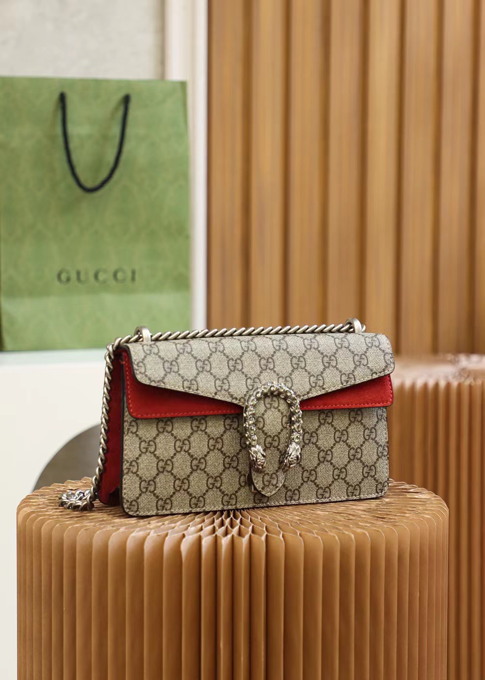 Gucci Haute Couture Designer Jacket Coat Ready-to-Wear Ref 4