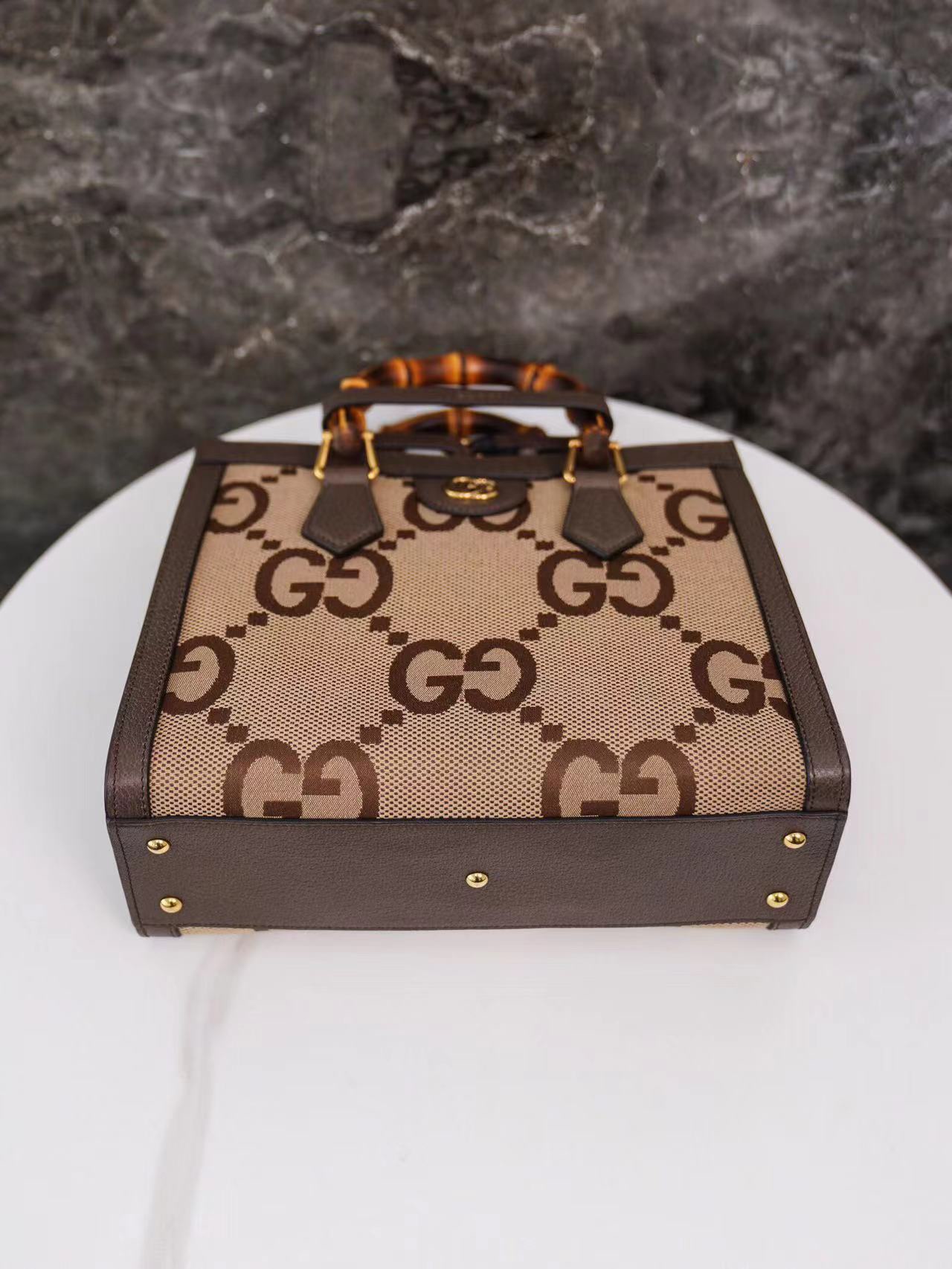 古驰 Gucci 高级成衣风衣外套及大衣服饰 #9140F992 3