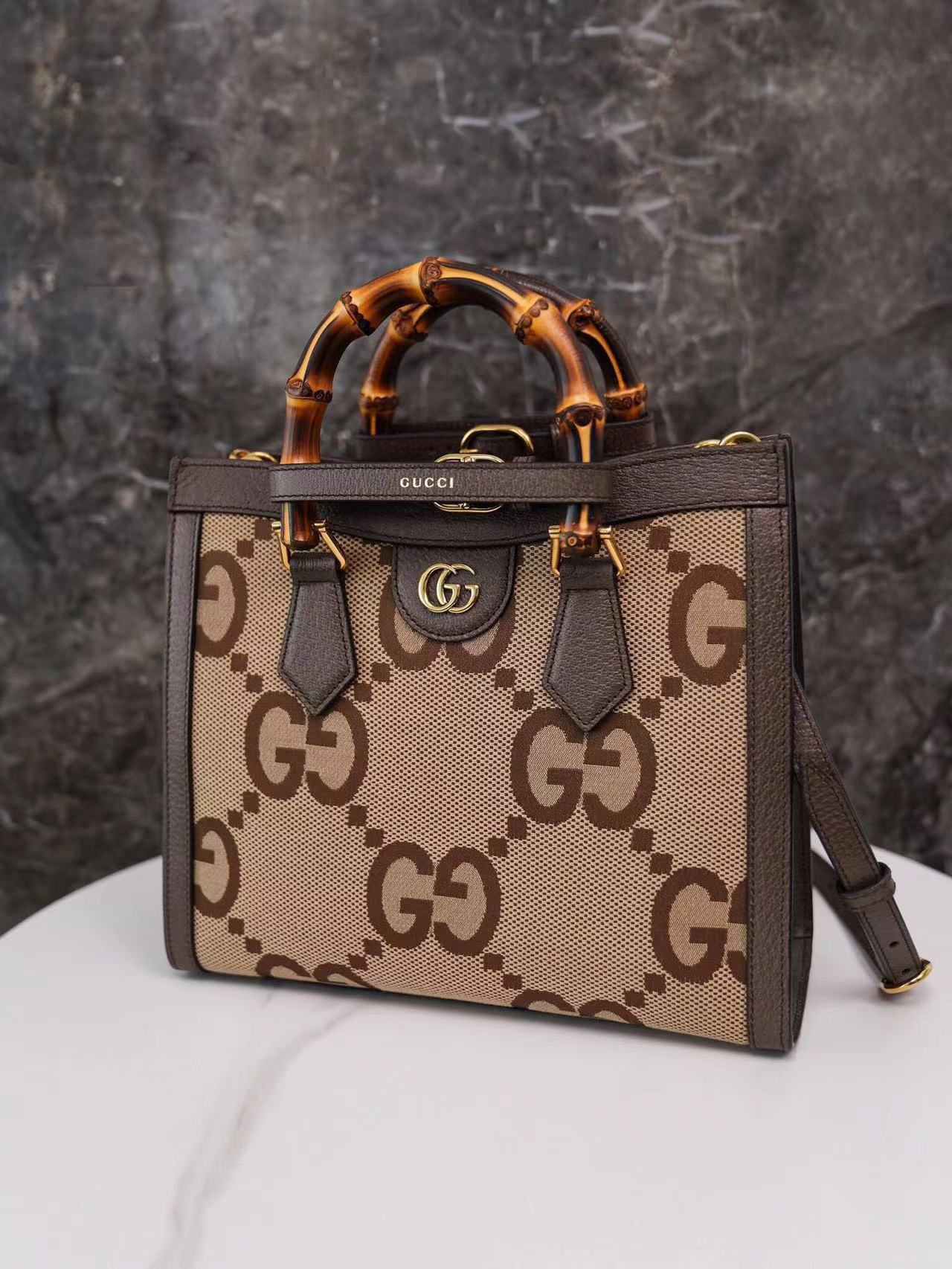 古驰 Gucci 高级成衣风衣外套及大衣服饰 #9140F992 2