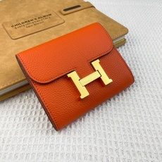 爱马仕Hermes康康迷你短钱包 。 型号:537荔枝纹 size:13*11.8cm 采用togo小牛皮制作而成 精 爱马仕Hermes康康迷你短钱包 。 型号:537荔枝纹 size:13*11.8cm 采用togo小牛皮制作而成 精