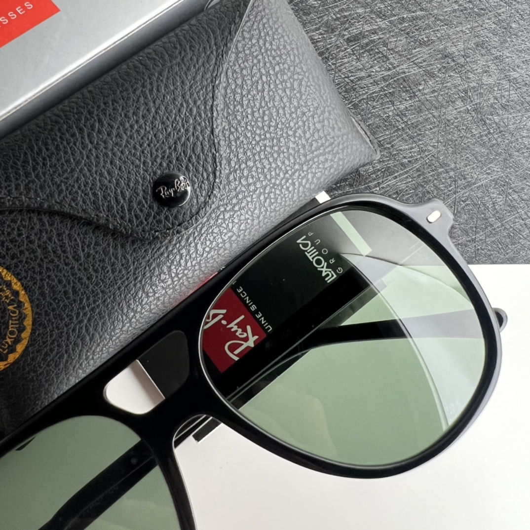 RAYBAN雷朋新款男女通用太阳眼镜