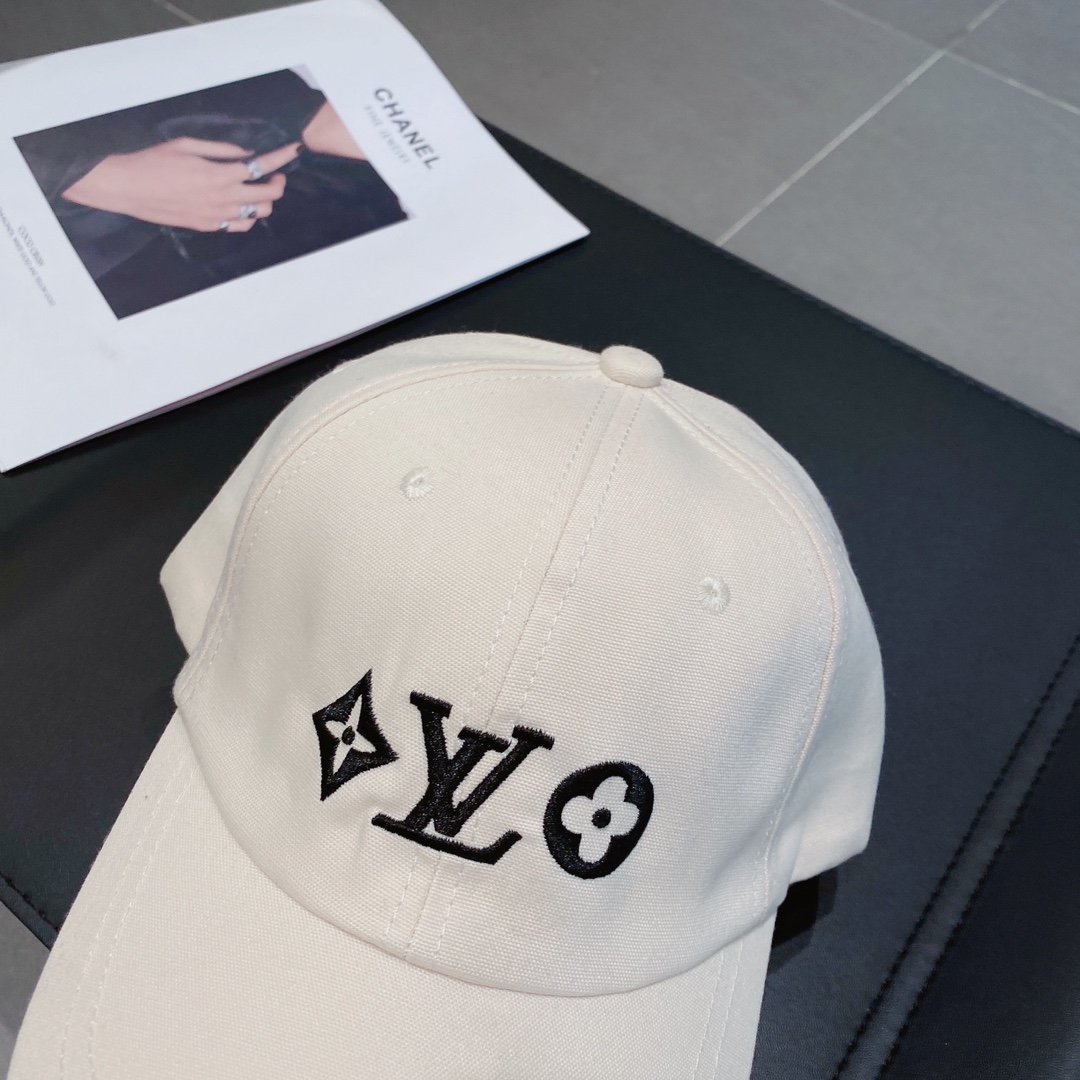 LV路易威登新款男女通用鸭舌帽