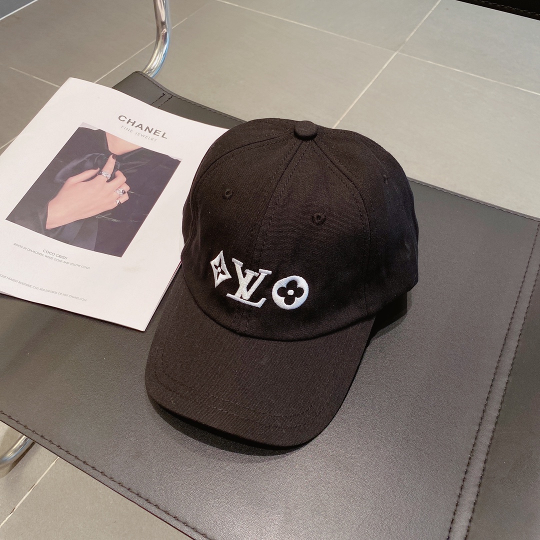 LV路易威登新款男女通用鸭舌帽
