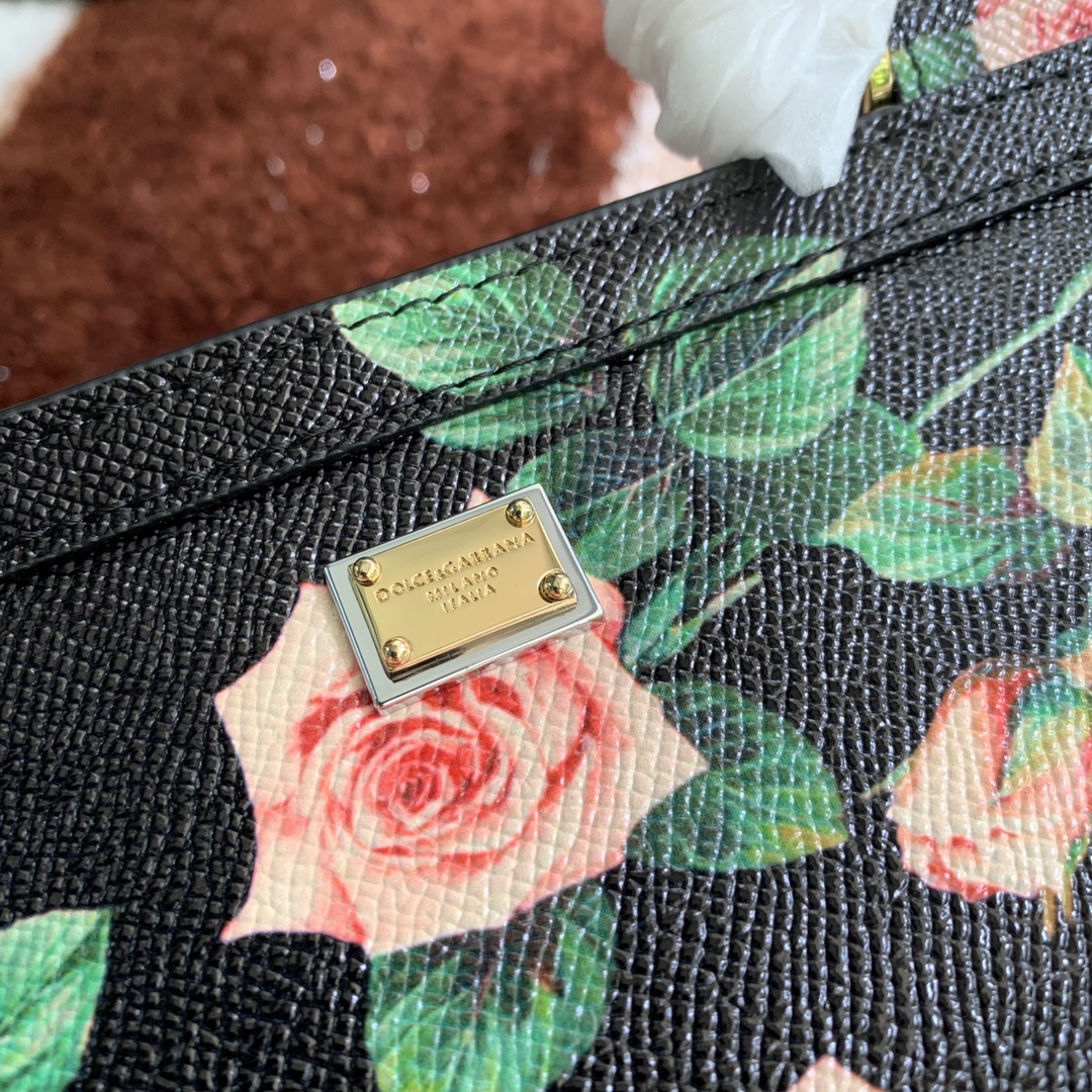 【Dolce & Gabbana 杜嘉班纳】牛皮印花 可斜挎/手提 带镜子 海外代购专用品 👜有范有气场💣全新包型 💋任