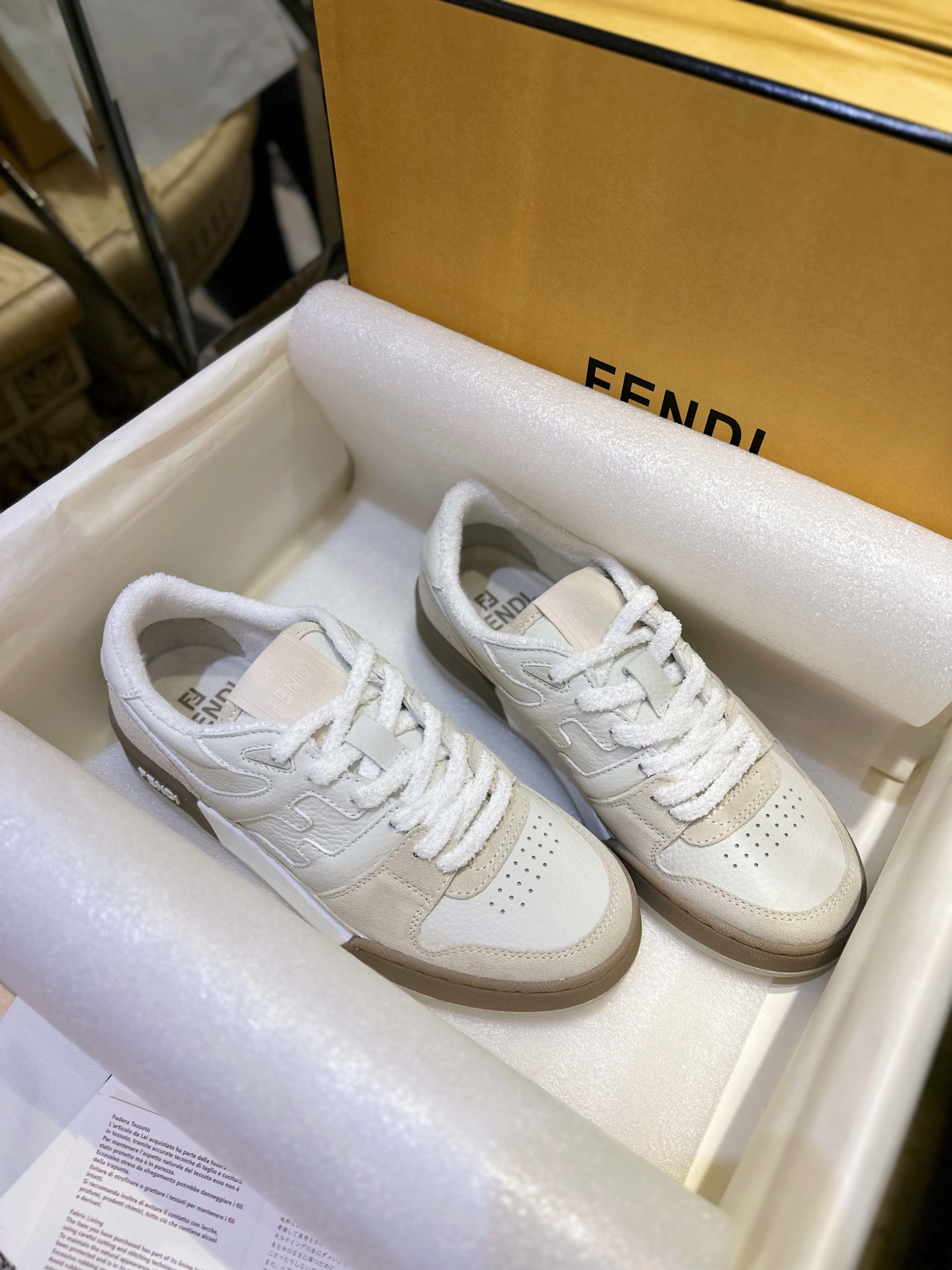 Fendi Shoes Sneakers Women Men Sweatpants