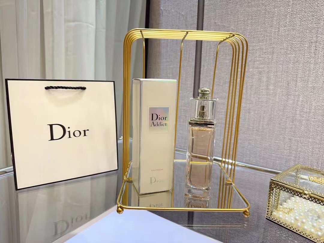 Dior Perfume Perfect Replica
 Orange Pink Red White Fashion