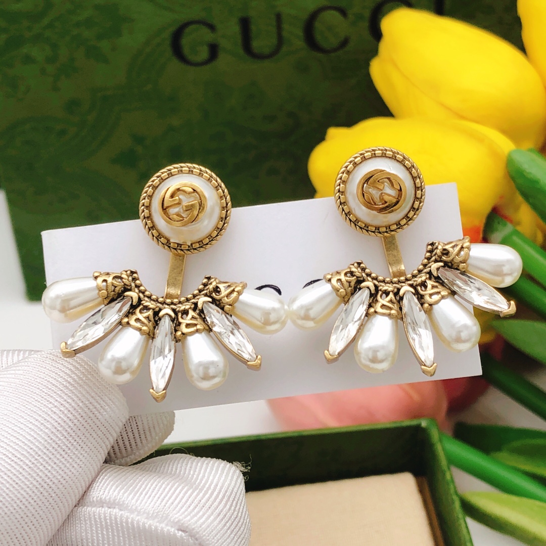 Número GED0087 Pendientes nuevos de abanico de Gucci
