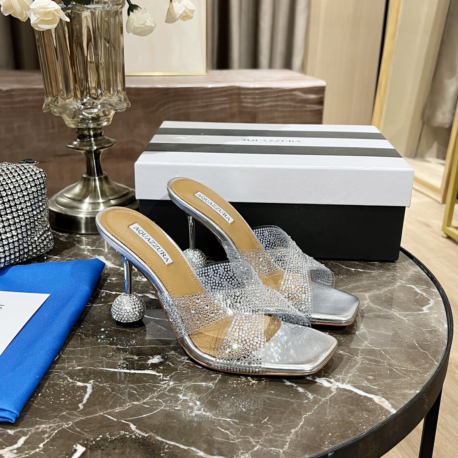 Aquazzura2023年快乐年快