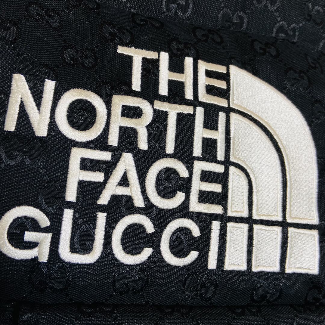 高版本 Gucci × The North Face 联名款 古驰/北面 提花连帽夹克拉链羽绒服外套男女同款