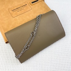 新款爱马仕HERMES kelly 单肩包 。 材质:头层empson 牛皮 尺寸:22*14*6cm 型号:360手 新款爱马仕HERMES kelly 单肩包 。 材质:头层empson 牛皮 尺寸:22*14*6cm 型号:360手