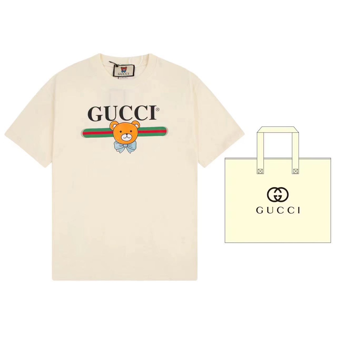 （➕5🉑配手提袋） Gucci 古驰 Kai x Gucci 联名款 泰迪小熊印花短袖 原版面料 官方同款 定制240克同缸染面料 手感非常舒服 春夏最新砖柜同步 OS落肩版型 时尚又个性 超级百搭好看的一款 男女都非常合适 人手必备款…