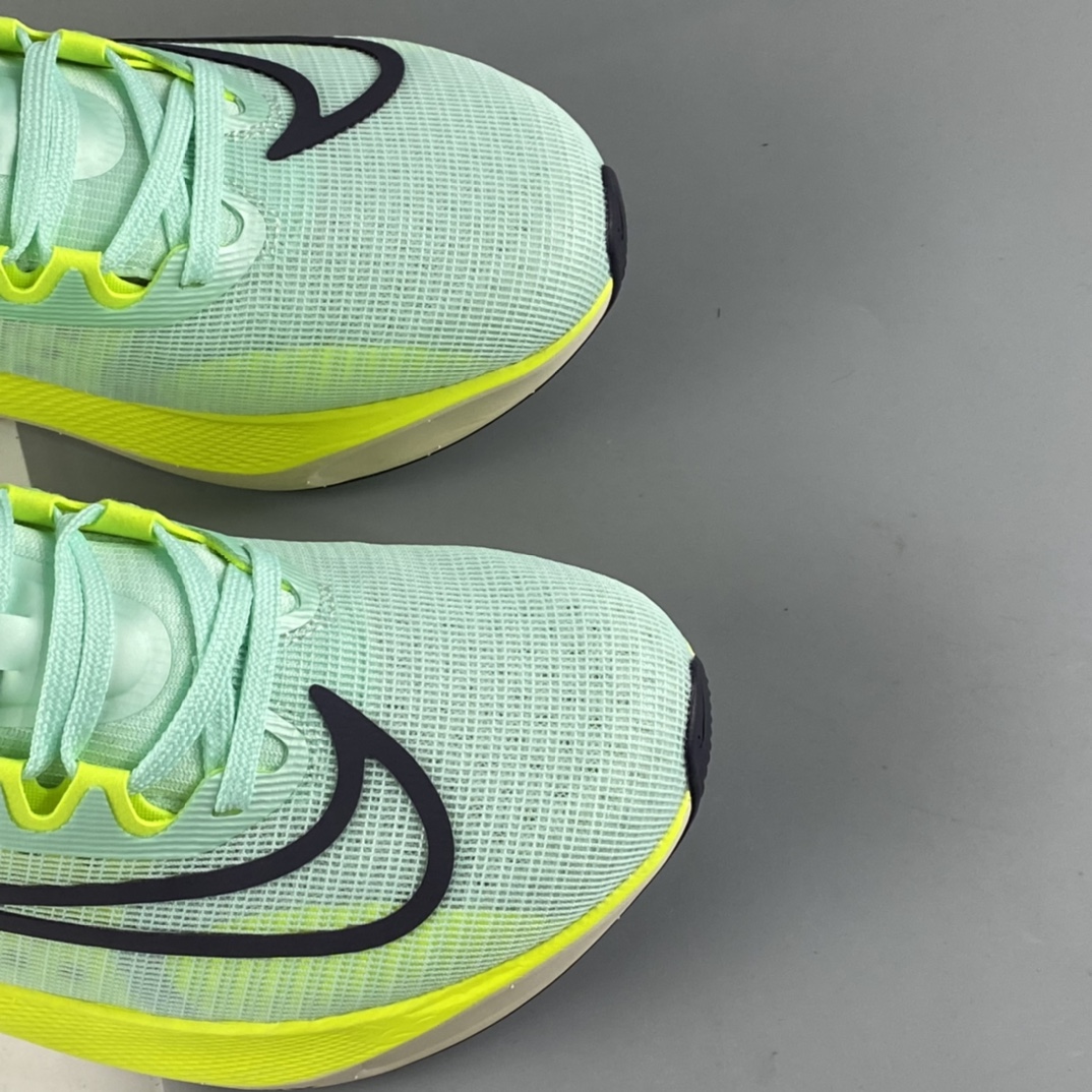 P290 纯原版 Nike Zoom Fly 5运动休闲缓震碳板跑步鞋 绿黑 DM8968-300
