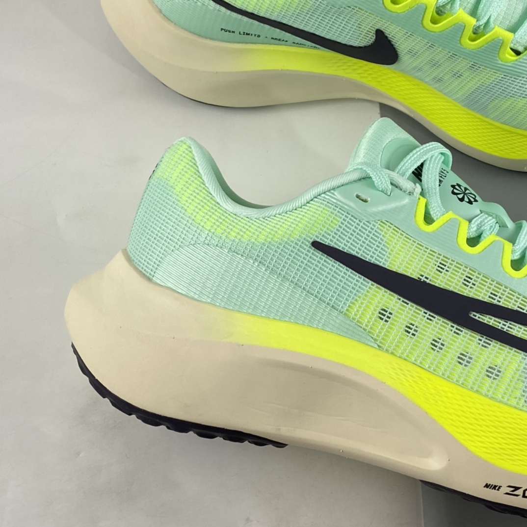 P290 纯原版 Nike Zoom Fly 5运动休闲缓震碳板跑步鞋 绿黑 DM8968-300