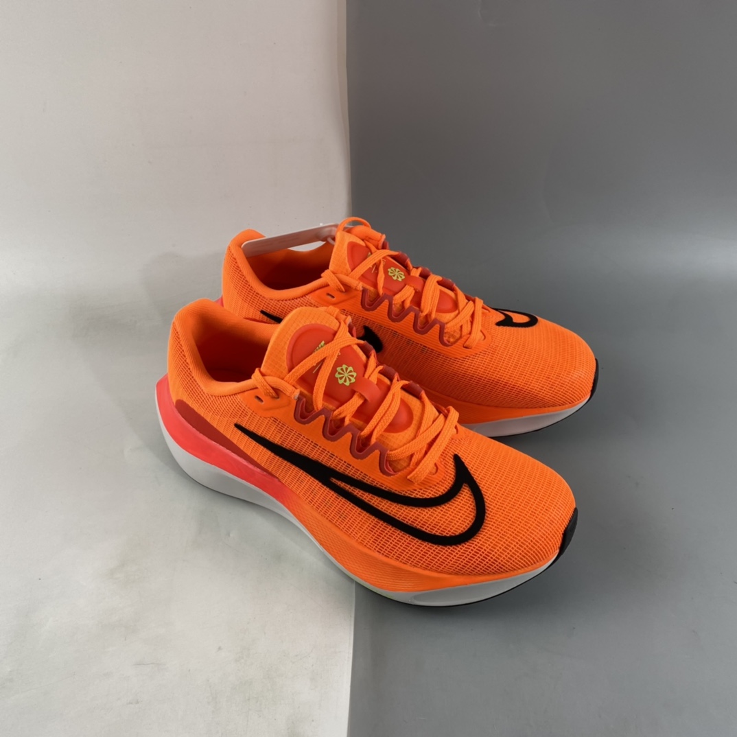 P290 纯原版 Nike Zoom Fly 5运动休闲缓震碳板跑步鞋 火龙果橙 DM8968-800