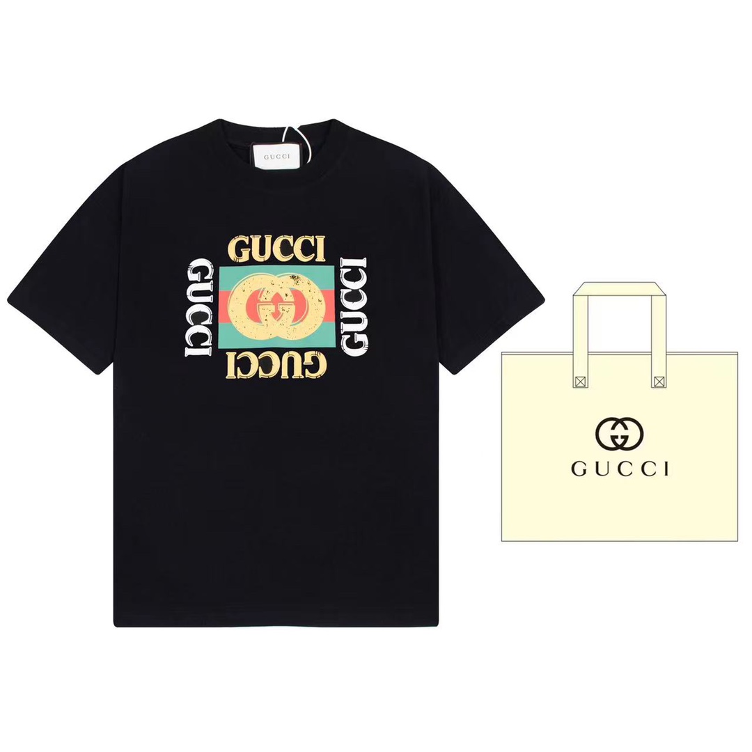 (+5 se puede equipar con bolsa de mano) Gucci Gucci camiseta de manga corta con cuello redondo, estampado clásico de le…