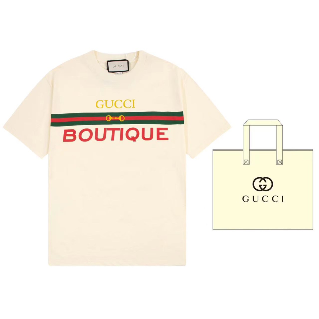 (+5 se puede equipar con bolsa de mano) Gucci Gucci Boutique camiseta de manga corta con estampado de letras y silueta …