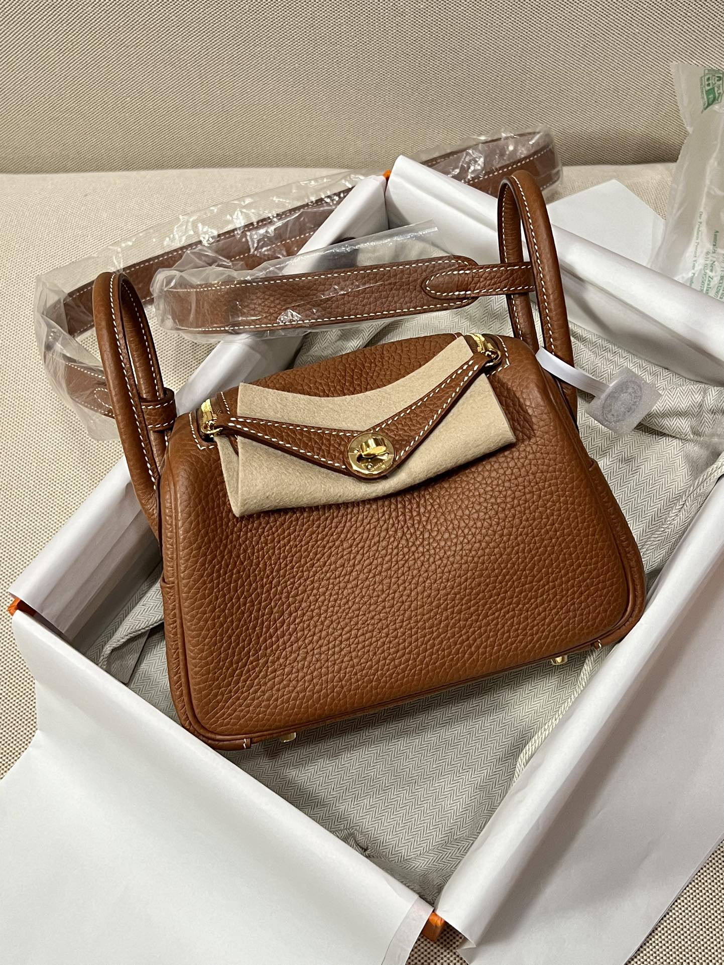 Hermes Lindy Brown mini shoulder everyday