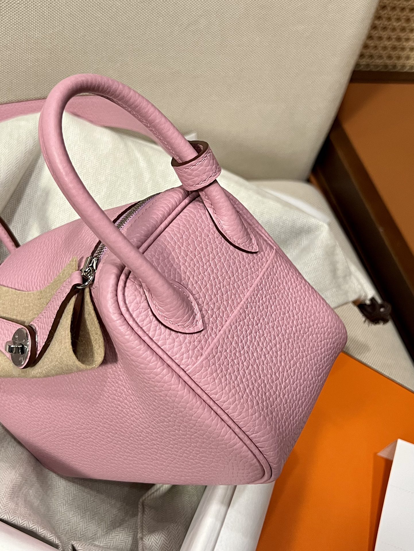 Hermes Lindy Pink mini shoulder everyday