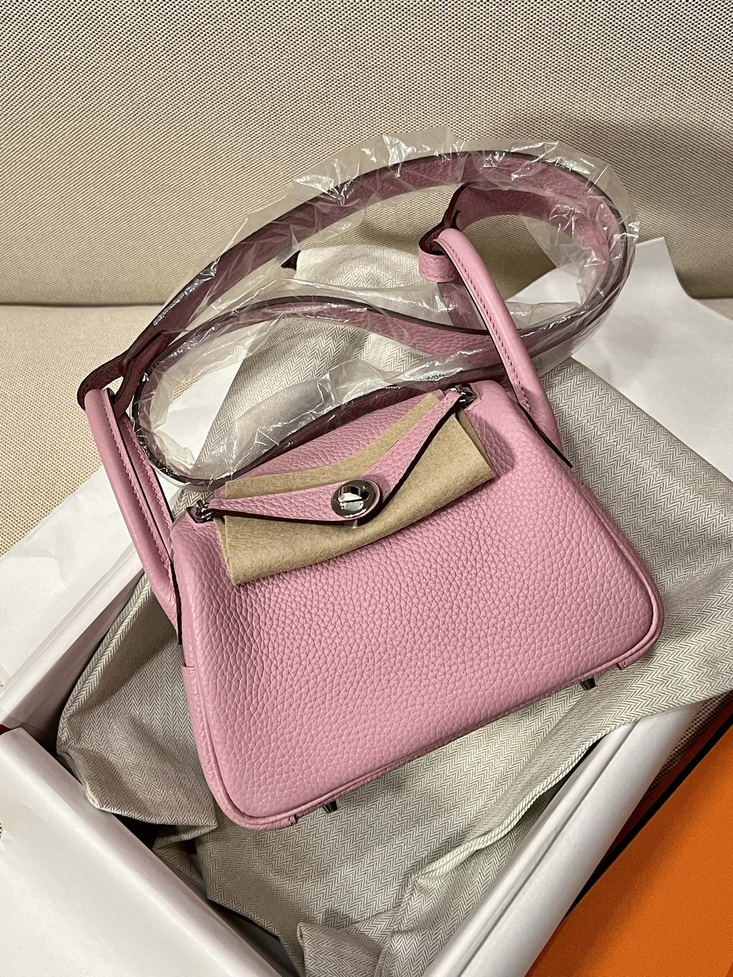 Hermes Lindy Pink mini shoulder everyday