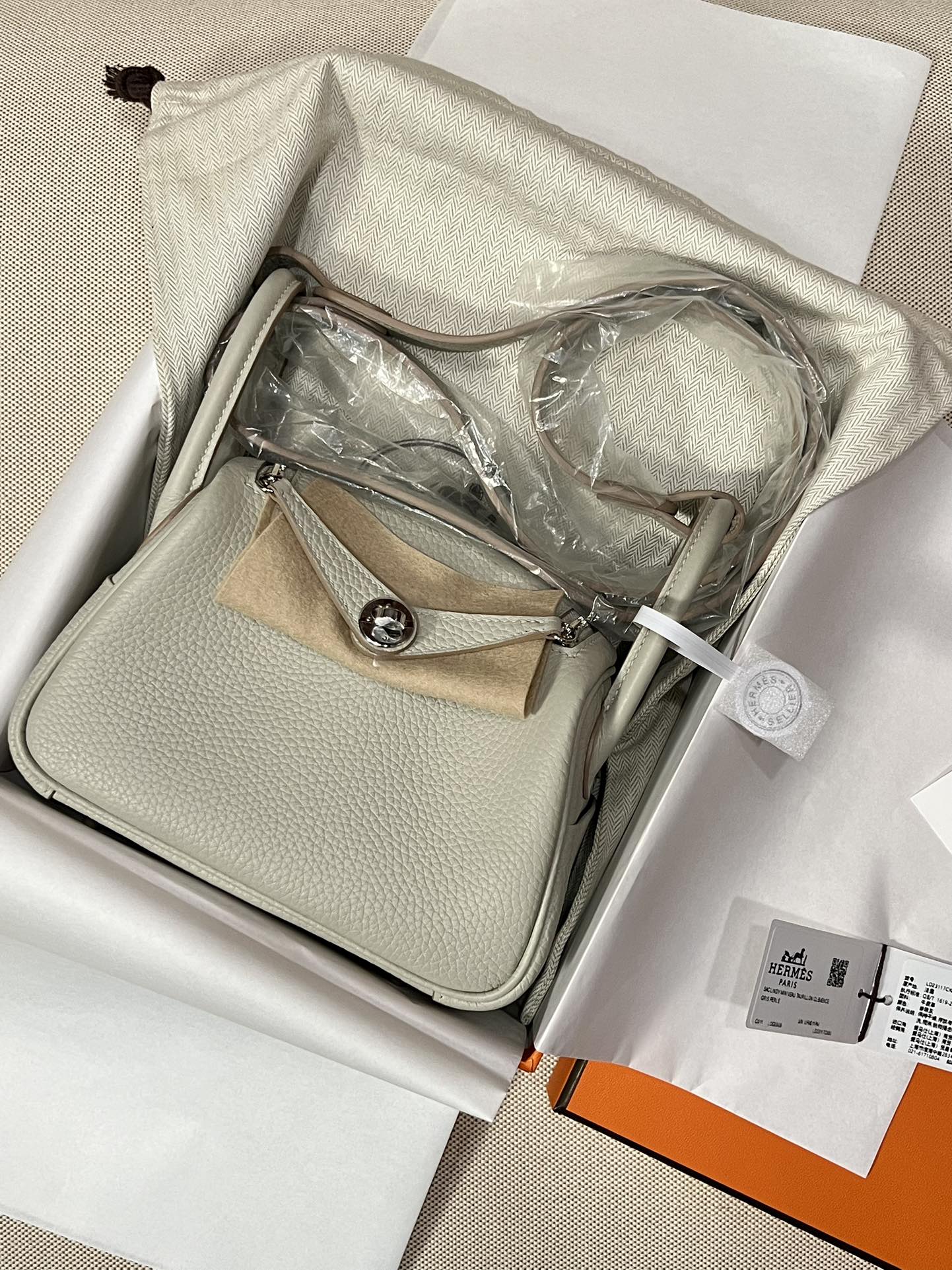 Hermes Lindy Cream mini shoulder everyday
