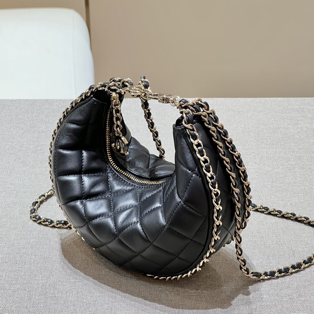 Chanel Buy
 Crossbody & Shoulder Bags Black Casual
