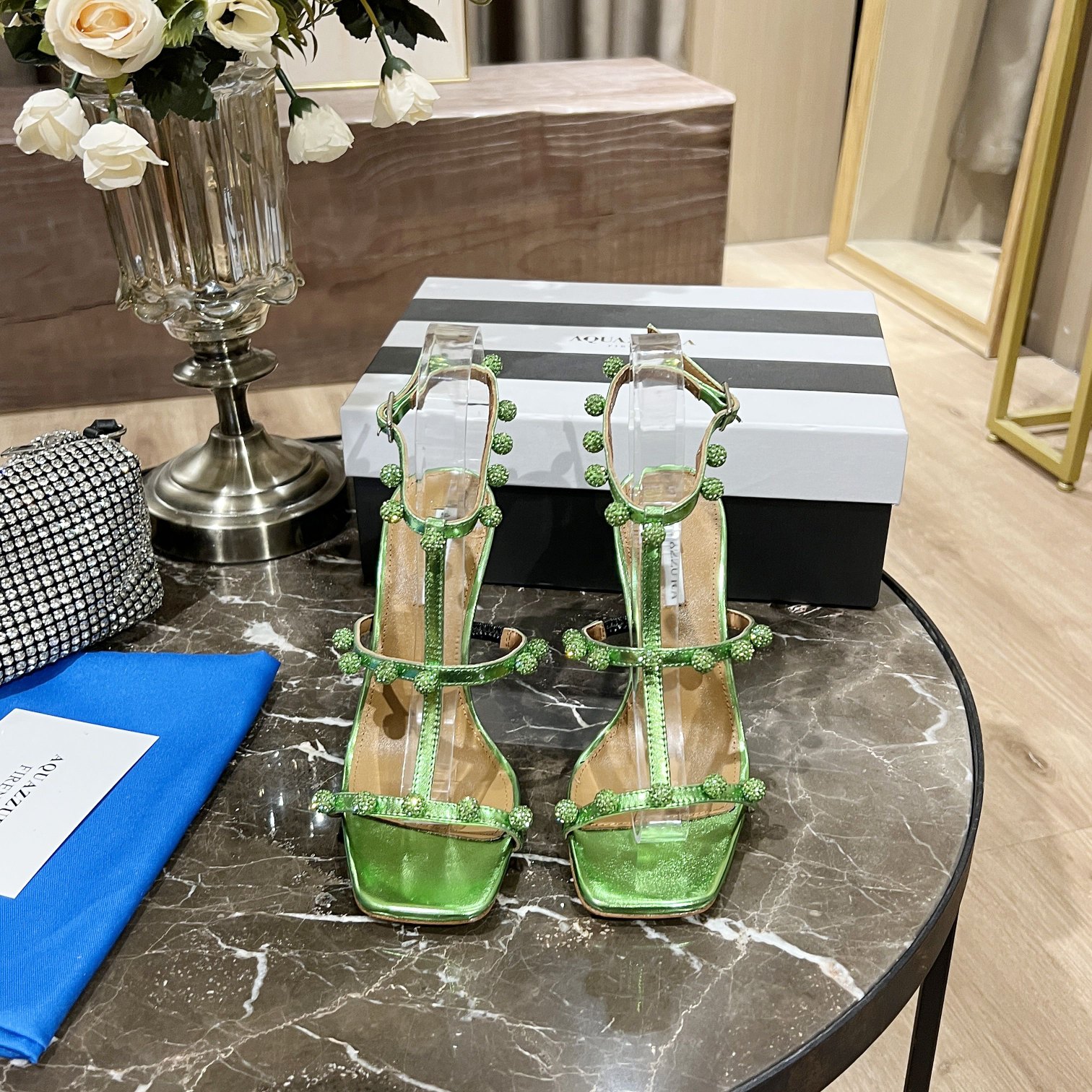 Aquazzura2023身为一位希