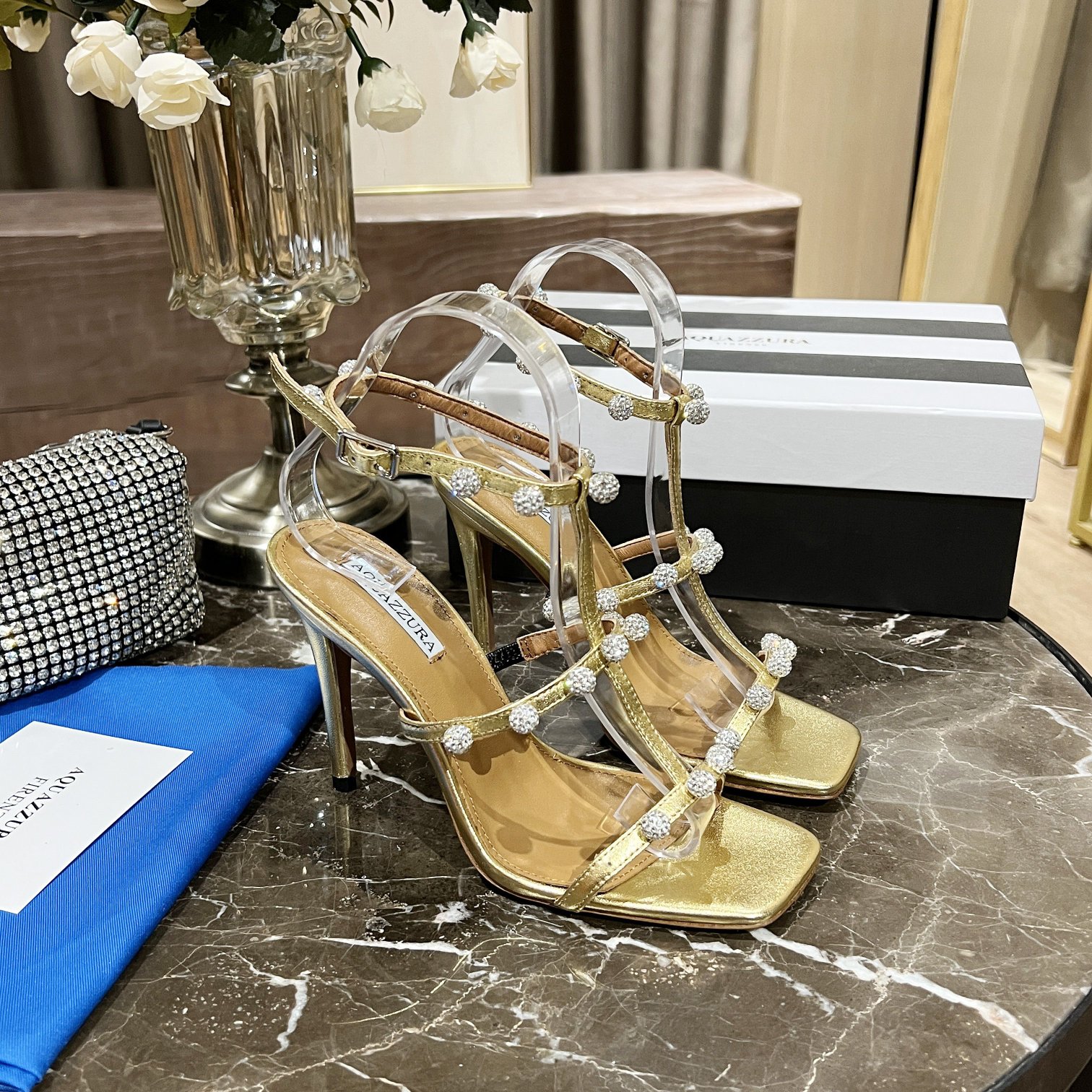 Aquazzura2023身为一位希