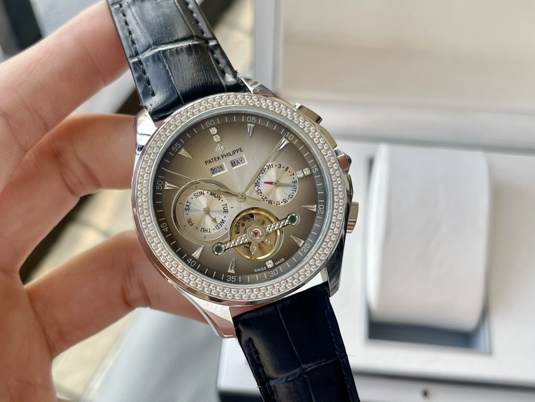 680 百达翡丽- PatekPhilippe精品男士腕表全新多功能设计