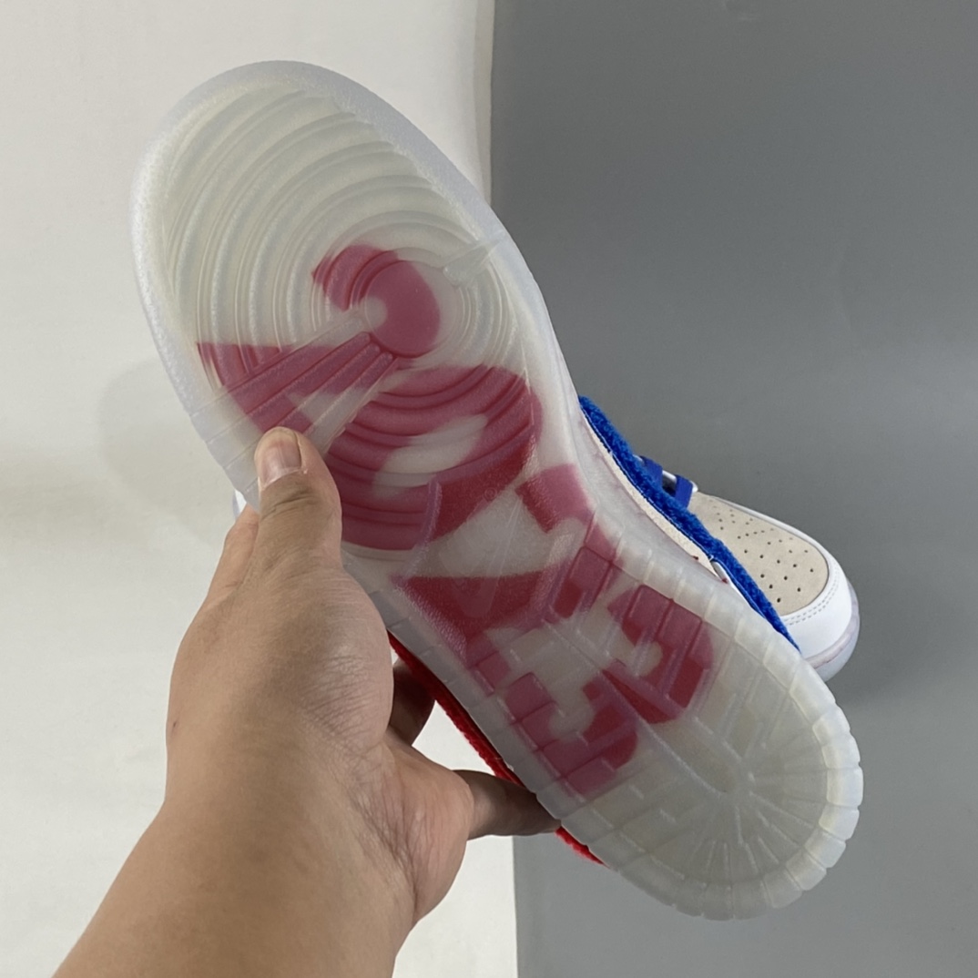 P240 Nike SB Dunk Low 兔年限定 SB低帮休闲板鞋 DR5688-100