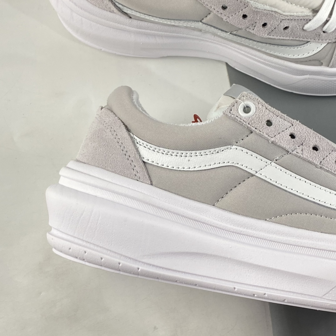 P180 Vans Old Skool Overt CC 超轻款厚底增高鞋 VN0A7Q5ELGX