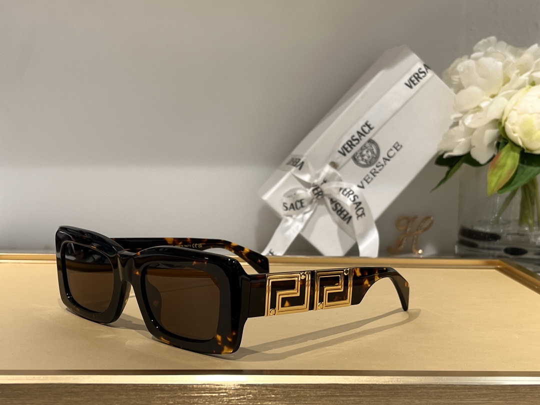  VERSAC*
MODEL：4444
SIZE：52口22-145
