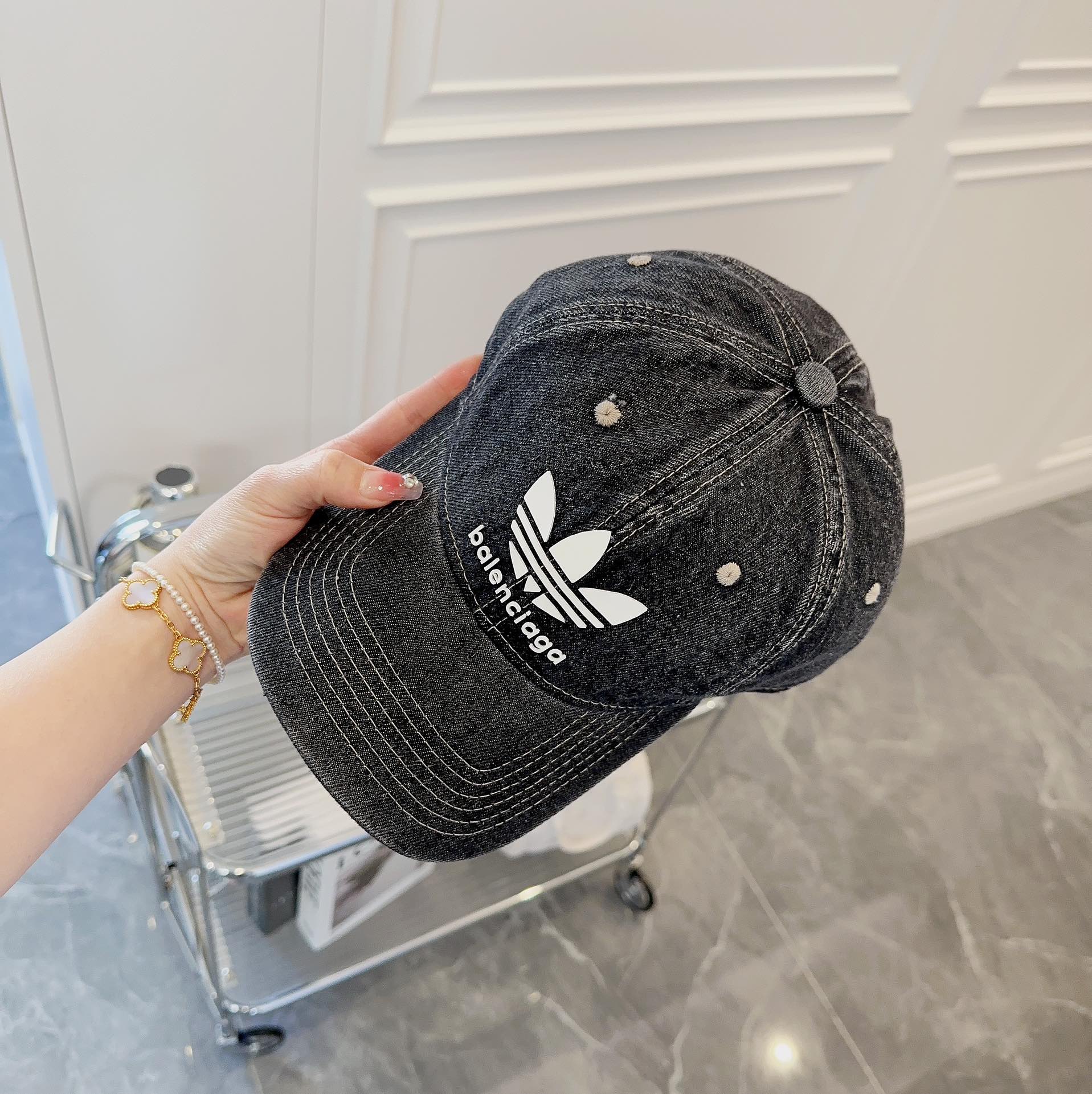 발렌시아가 모자 81572 Balenciaga Cap 상세 이미지 3
