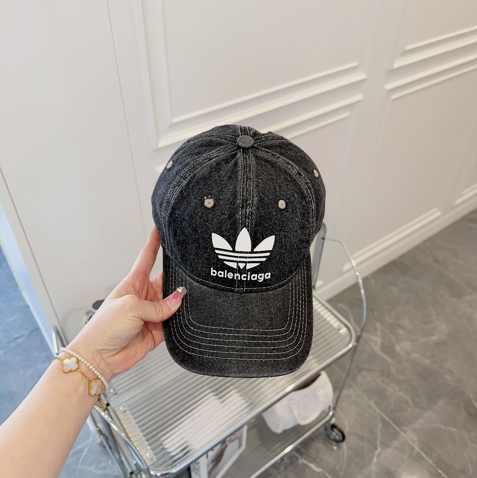 발렌시아가 모자 81572 Balenciaga Cap 상세 이미지 2