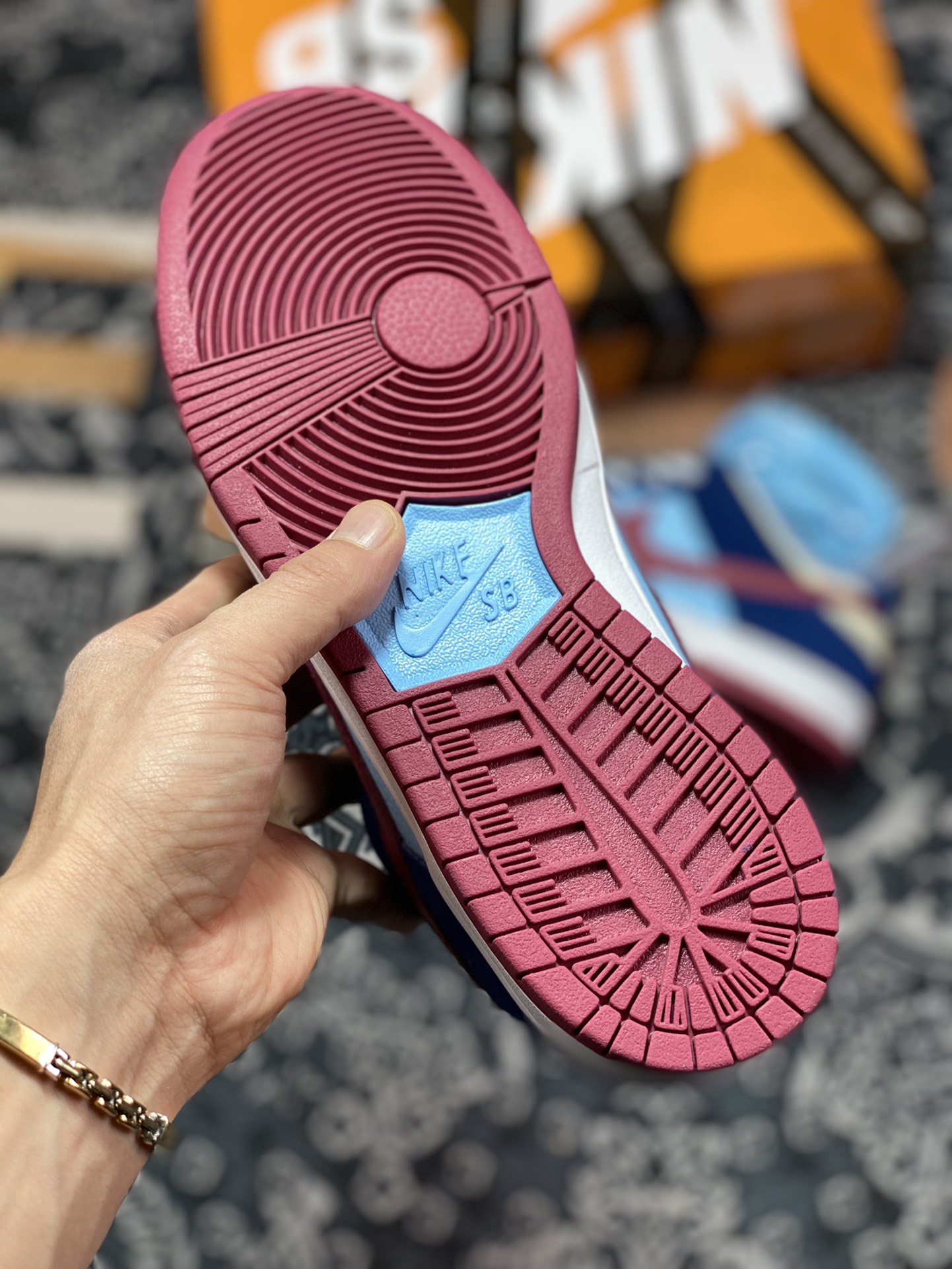 200 NK SB Dunk Low FTC Finally 白蓝红配色 313170-463