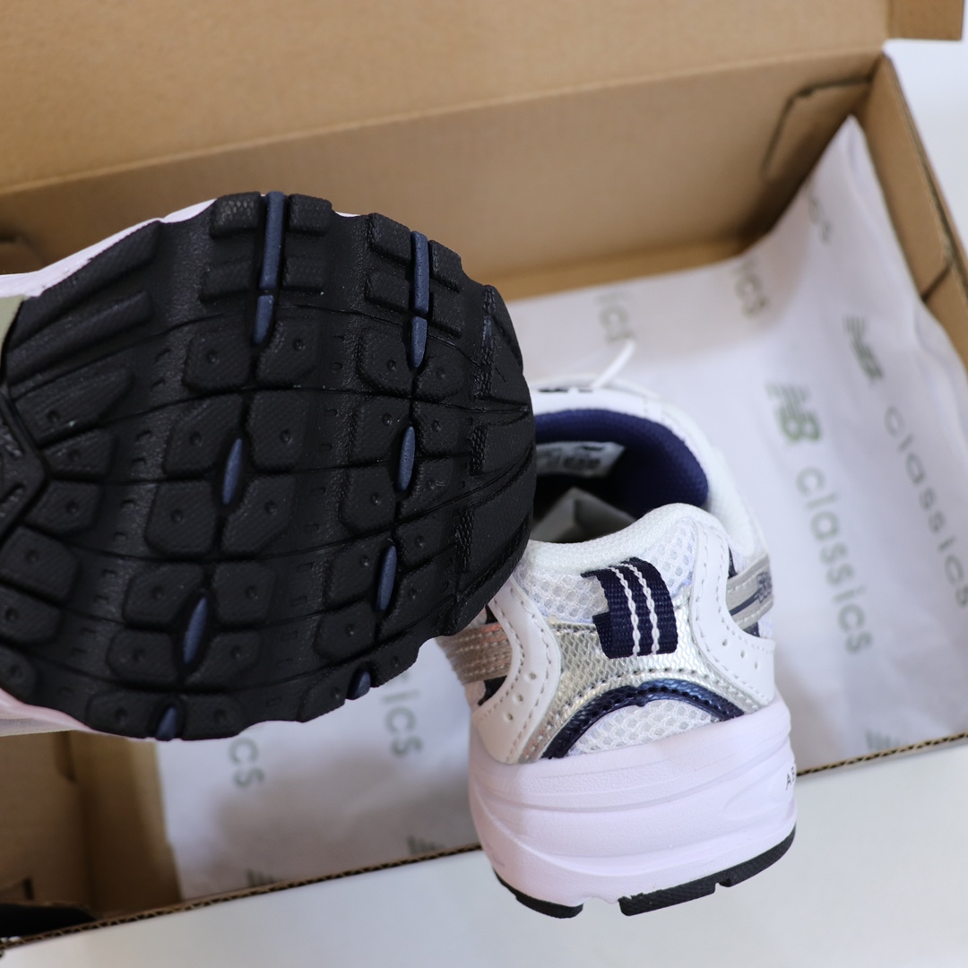 图片[7]-NB530 大魔术贴版童鞋26-37 整个鞋子都采用网面拼接的设计很透气💨不闷脚 真香超轻复古 超级韩范的风格✨重点是超轻不累脚👍🏻不焐脚🌊💯脚感超好🤩-选品中心