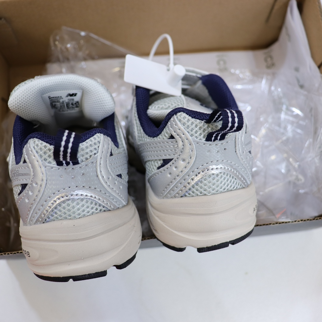 图片[9]-NB530 大魔术贴版童鞋26-37 整个鞋子都采用网面拼接的设计很透气💨不闷脚 真香超轻复古 超级韩范的风格✨重点是超轻不累脚👍🏻不焐脚🌊💯脚感超好🤩-选品中心